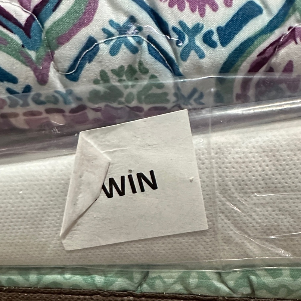 Intelligent Design Multicolor Comforter - Picture 3 of 3